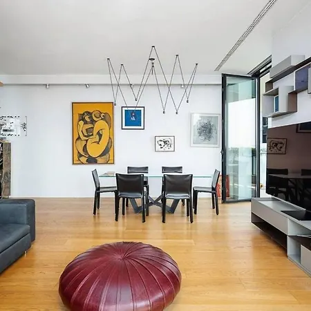 Casa vacanze 2 Bedroom Luxury In Viale Della Liberazione